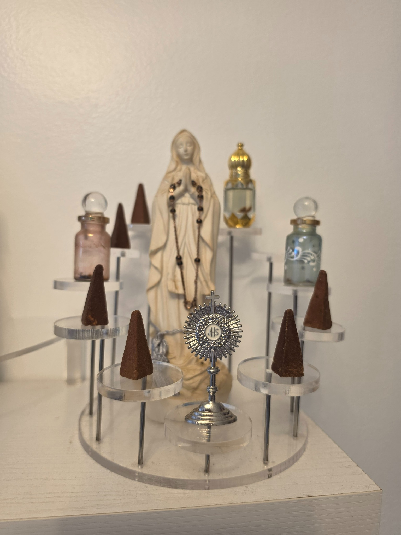 Devotional display